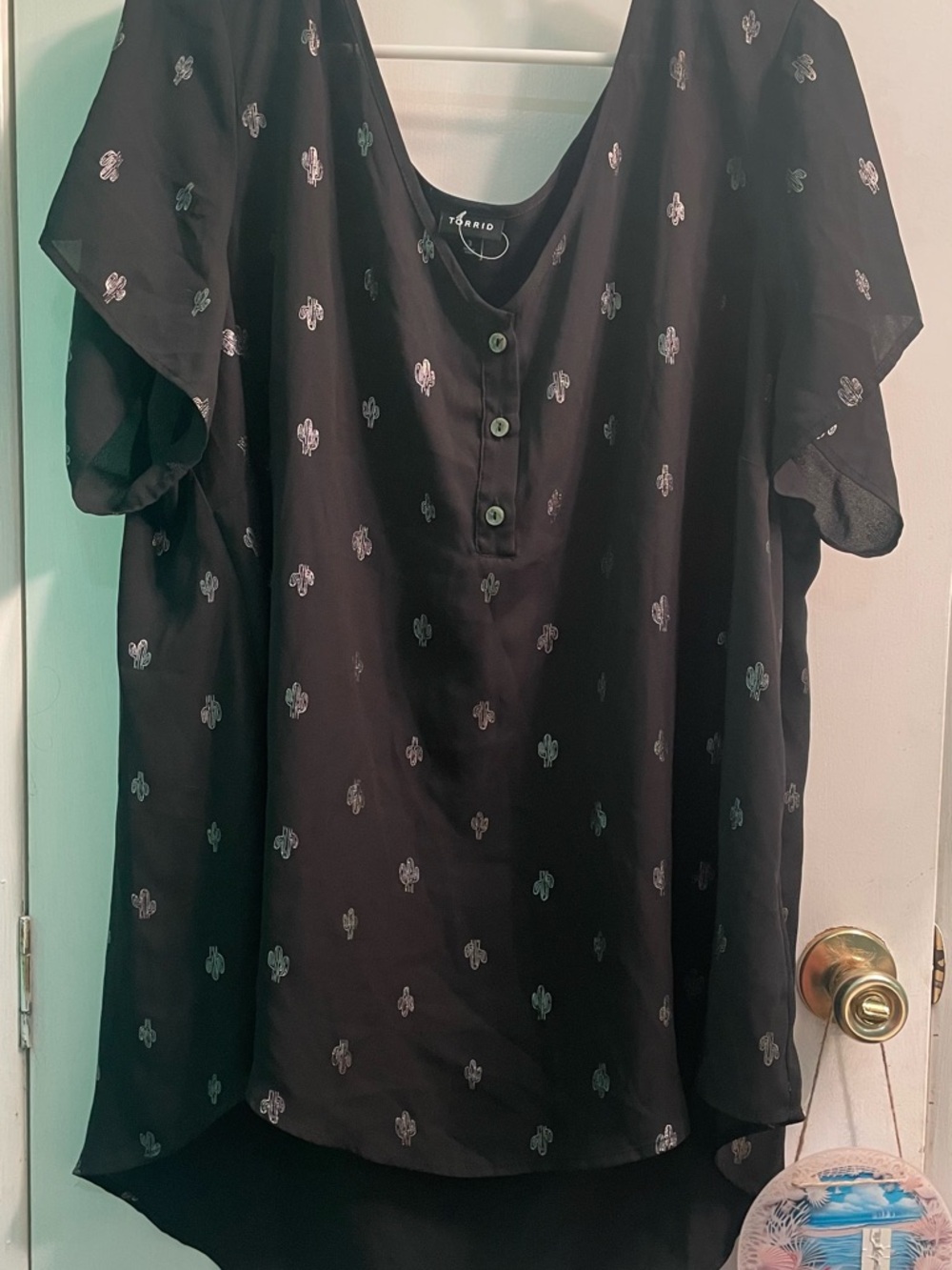 torrid Black Button-Front Blouse with Silver Motif